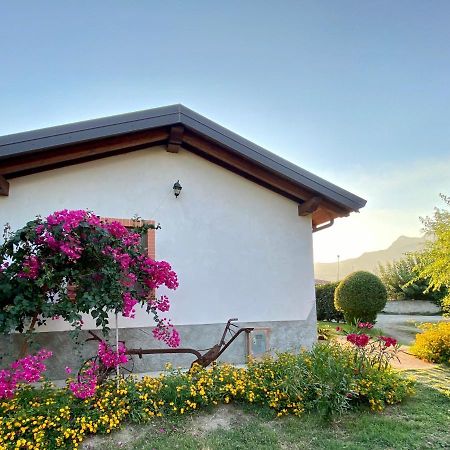 Il Melograno Villa Francavilla Marittima Luaran gambar