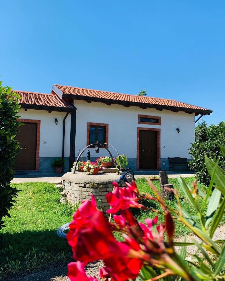 Il Melograno Villa Francavilla Marittima Luaran gambar